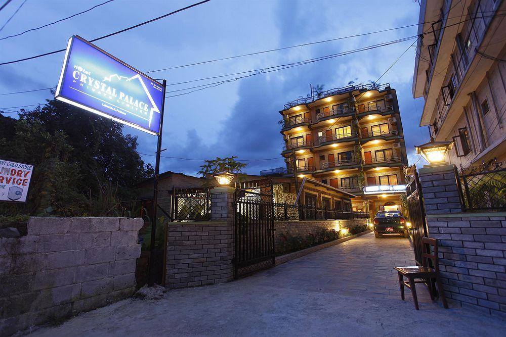 Hotel Crystal Palace Pokhara Esterno foto